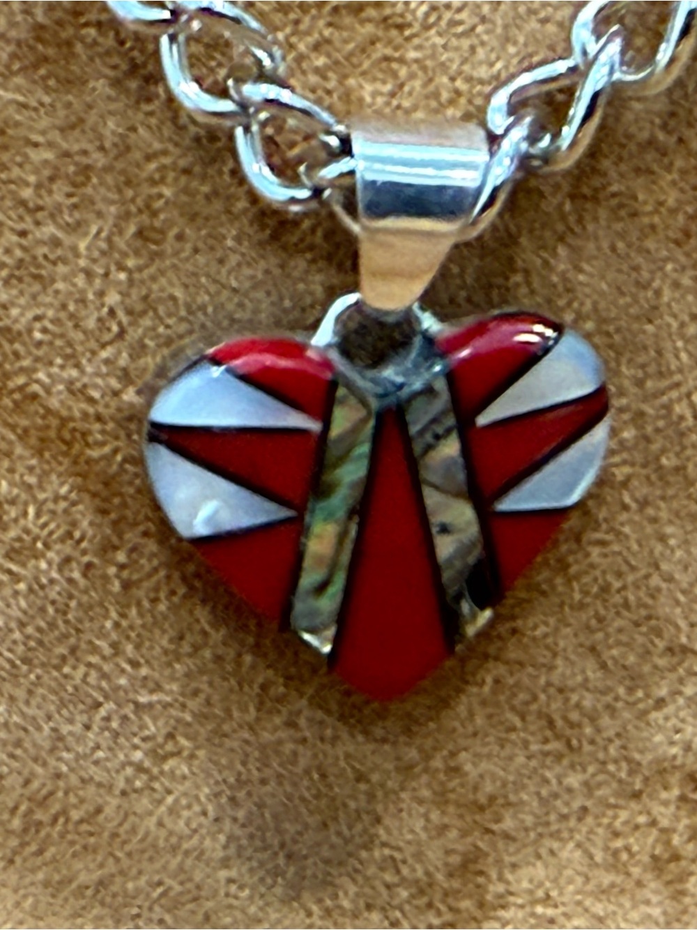 Heart Inlay Pendant Necklace - Red and Mother-of-Pearl